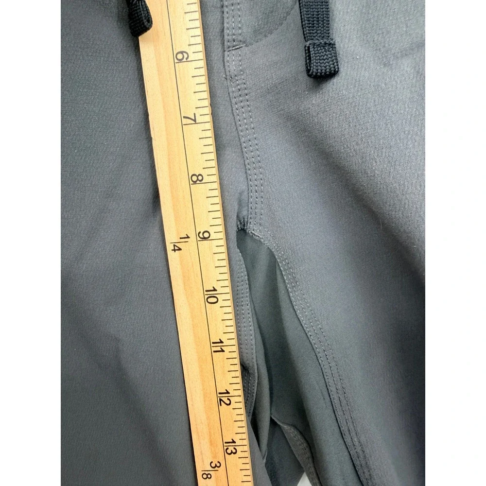 The North Face Board Shorts Mens 32 Grey Good Quick Dry Hiking Surf Pocket